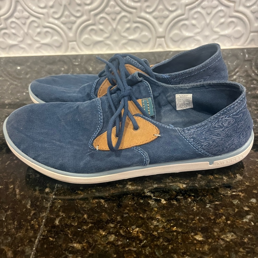 Merrell Blue Wing Women’s Shoes-size 9